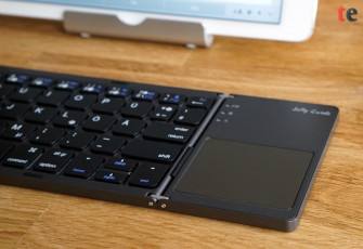 Integriertes Multi-TouchPad in kabelloser Bluetooth-Tastatur
